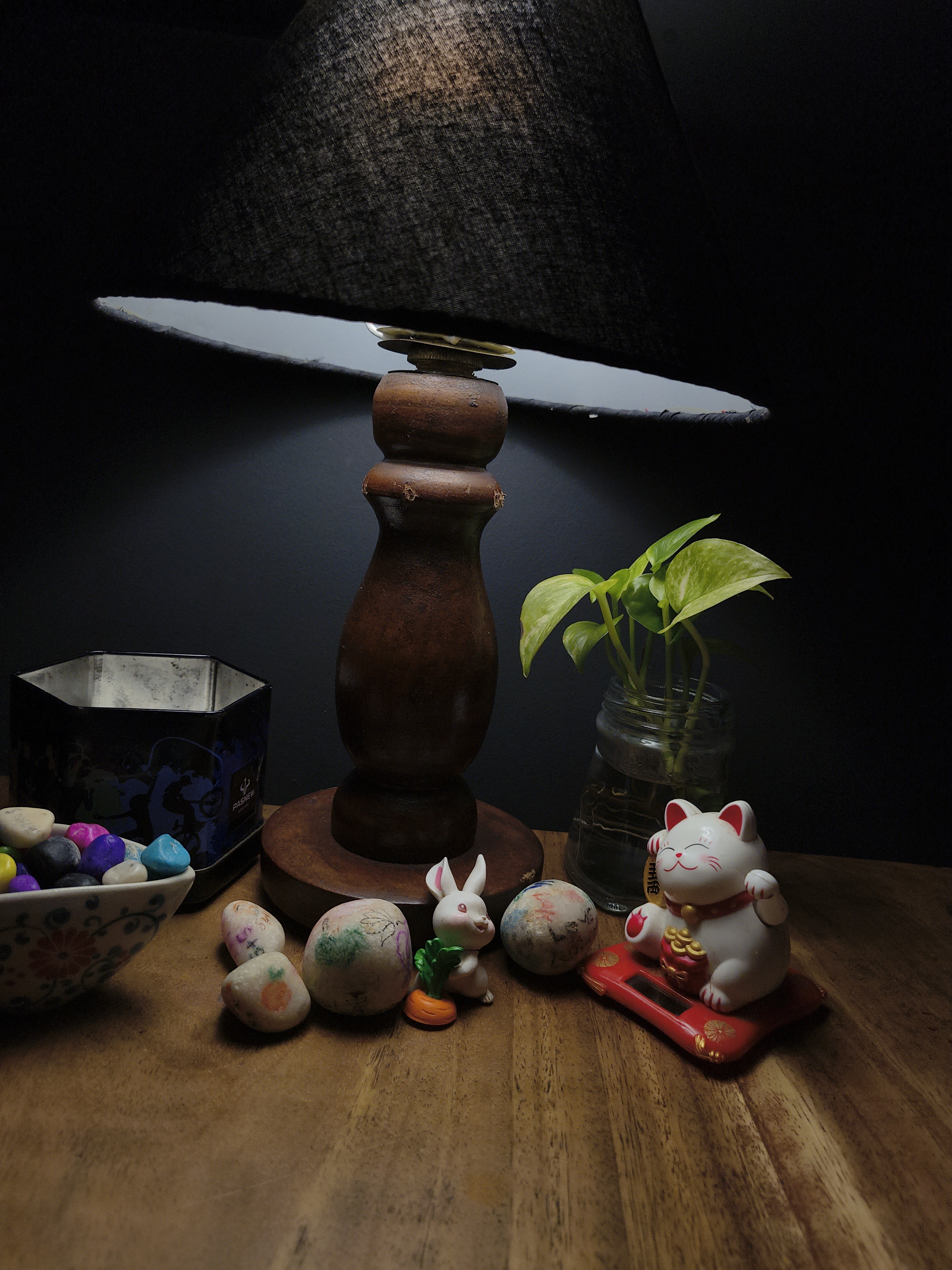 Lucky Cat figurines and Korean decor